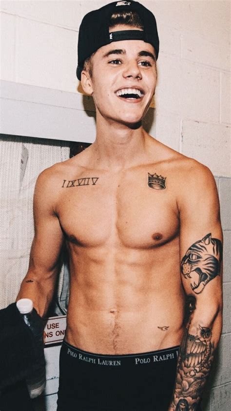 SO HOT! Justin Bieber Naked Leaked Pics [UNCENSORED!]